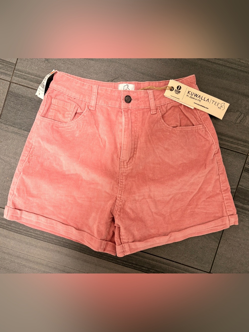 New size 28 Women's Pink Corduroy High-Rise Shorts